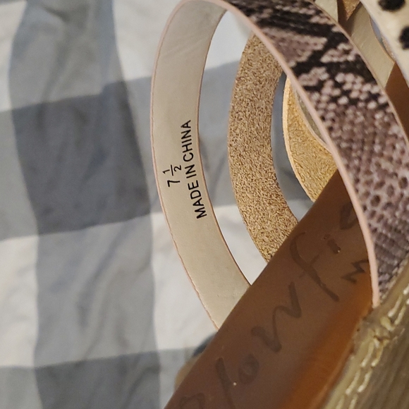 Blowfish Multi Stap Sandals - Picture 3 of 3